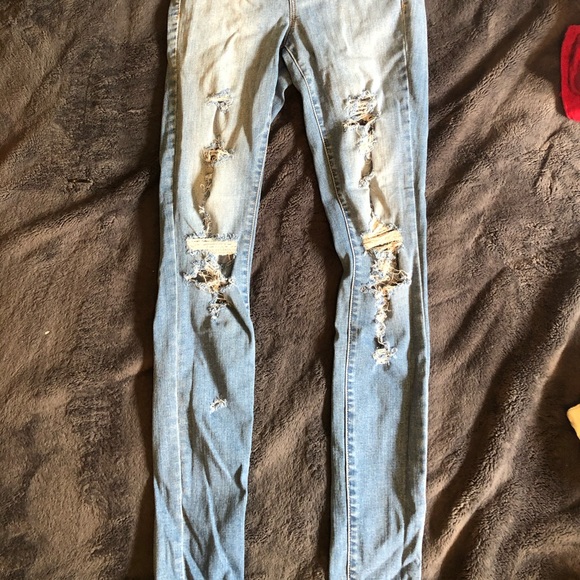 ripped stretchy jeans - Picture 2 of 3